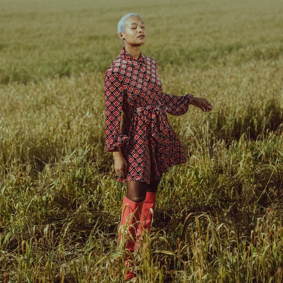 Retro 60s/70s-style Velvet Dress in pink - Picture 1 of 9
